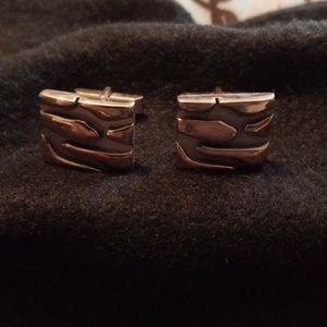 Cufflinks